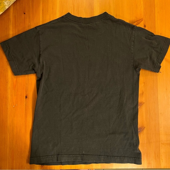 Squid Game “A Little Girl Doll” Black Tshirt, men’s XS women’s S - Picture 2 of 5